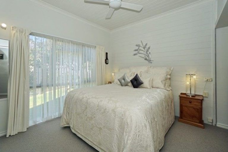 Photo of property in 8 Saunders Place, Te Puke, 3119