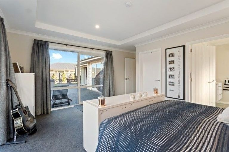 Photo of property in 33 Tripoli Street, Rangiora, 7400