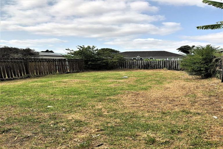 Photo of property in 43 Cargill Street, Papakura, 2110