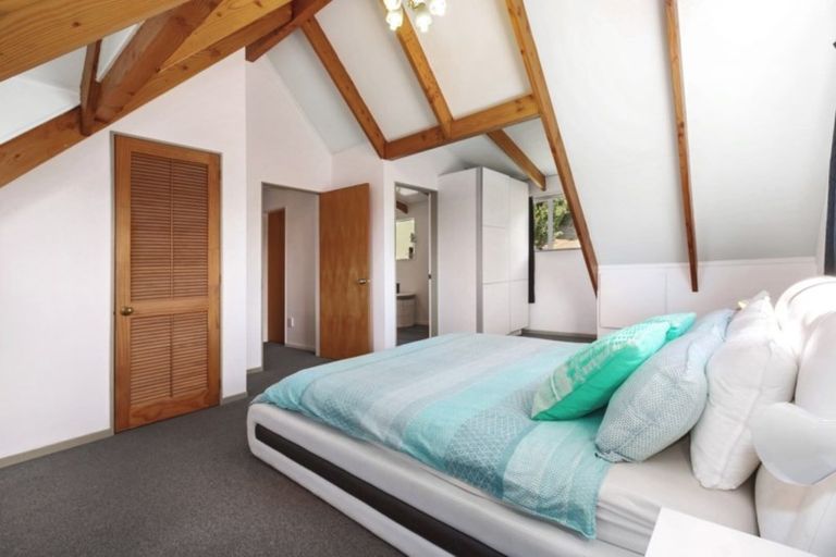 Photo of property in 10 Ration Lane, Whitby, Porirua, 5024