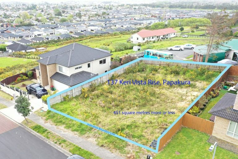 Photo of property in 137 Keri Vista Rise, Papakura, 2110