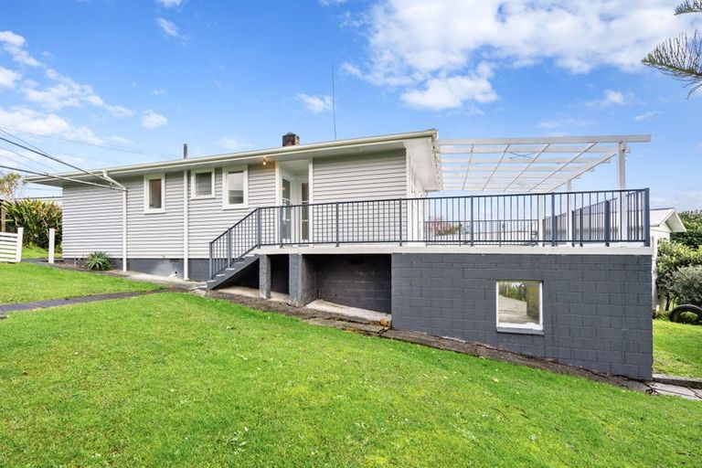 Photo of property in 17 Clotworthy Crescent, Onerahi, Whangarei, 0110