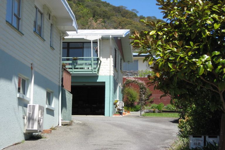 Photo of property in 3/18 Broadway, Picton, 7220