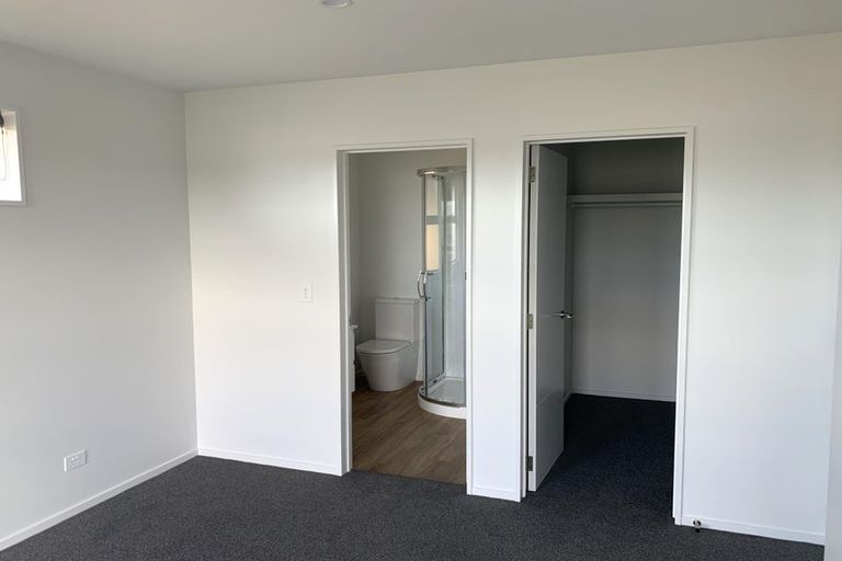 Photo of property in 38 Eileen Way, Rolleston, 7615