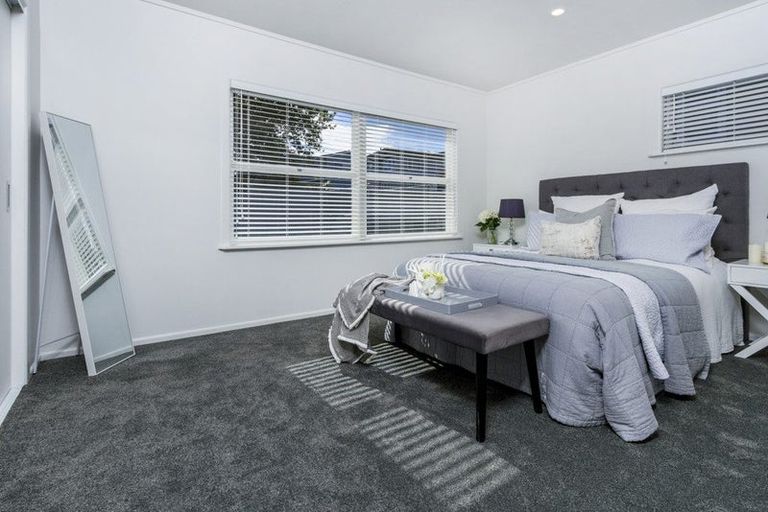 Photo of property in 36 Paramu Avenue, Birkdale, Auckland, 0626