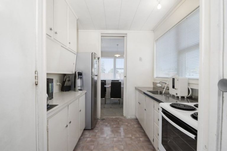 Photo of property in 52 Richmond Avenue, Richmond Heights, Taupo, 3330