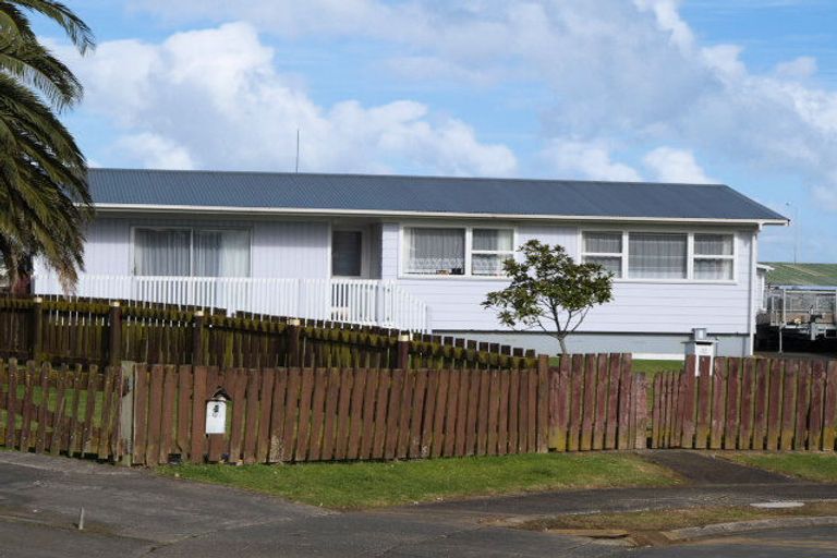 Photo of property in 10 Curlew Place, Favona, Auckland, 2024