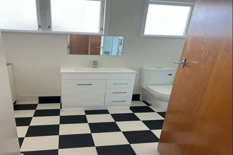 Photo of property in 180-182 East Street, Greytown, 5712