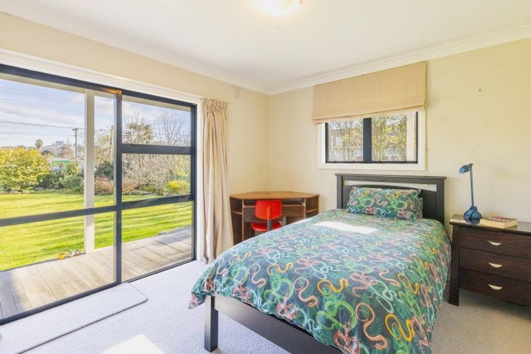 Photo of property in 20 Bennett Street, Waipawa, 4210