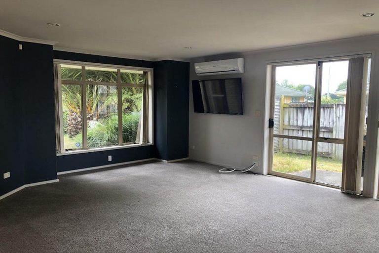 Photo of property in 16 Nobleman Place, Hamilton East, Hamilton, 3216