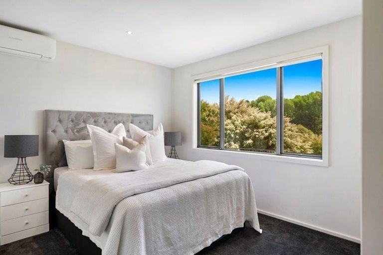 Photo of property in 19 Esk View Road, Eskdale, Napier, 4182