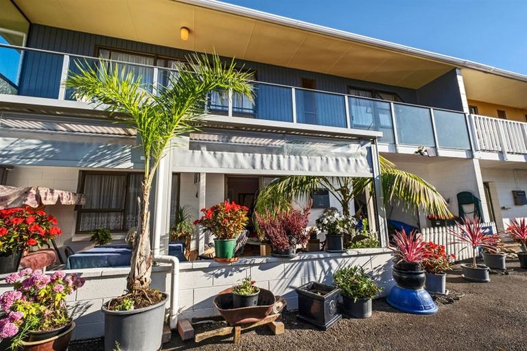 Photo of property in 1/6 Princess Street, Waitara, 4320