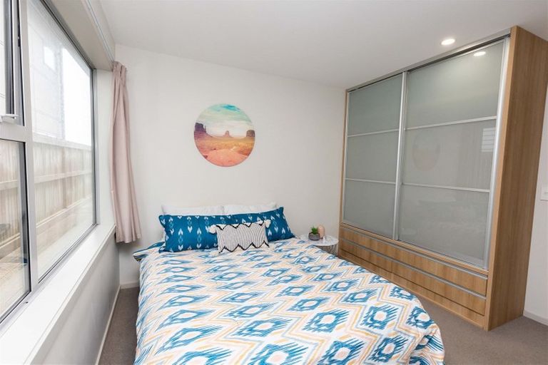 Photo of property in 19b Comber Place, Johnsonville, Wellington, 6037