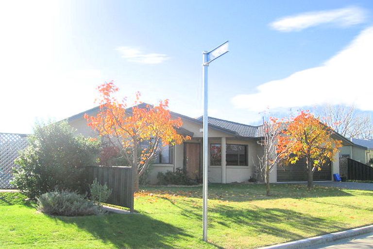 Photo of property in 8 Chelsea Drive, Taradale, Napier, 4112