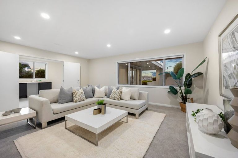 Photo of property in 7 Bounty Road, Long Bay, Auckland, 0630