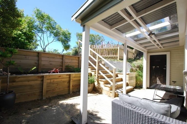 Photo of property in 70 Standen Street, Karori, Wellington, 6012