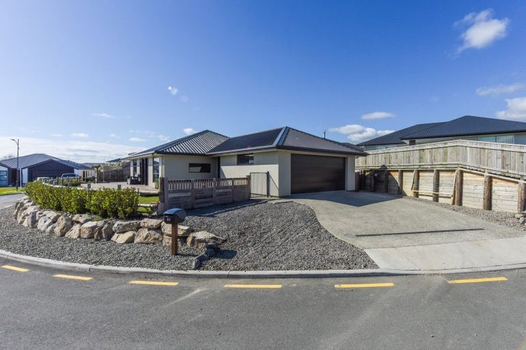 Photo of property in 22 Coppermine Crescent, Brightwater, 7022