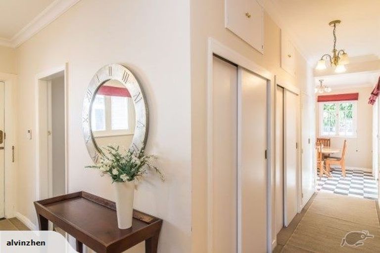 Photo of property in 15 Fitzroy Street, Wadestown, Wellington, 6012