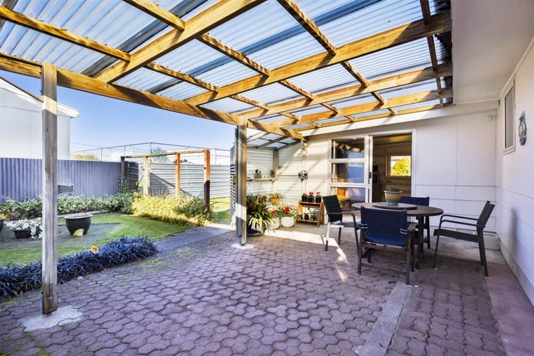 Photo of property in 7 Grey Street, Normanby, Hawera, 4614