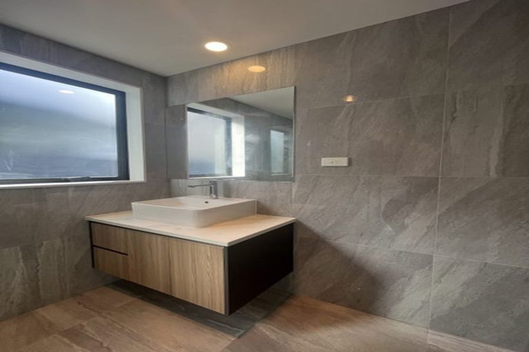 Photo of property in 15 Ballyliffin Drive, Flat Bush, Auckland, 2019