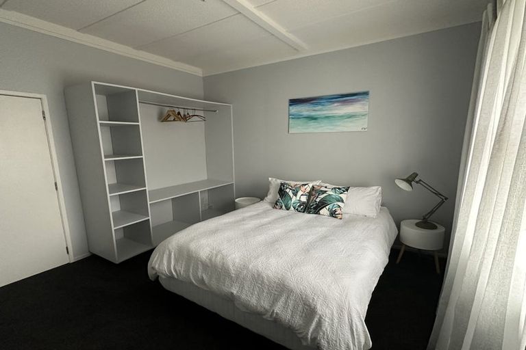 Photo of property in 27 Tukapa Street, Westown, New Plymouth, 4310