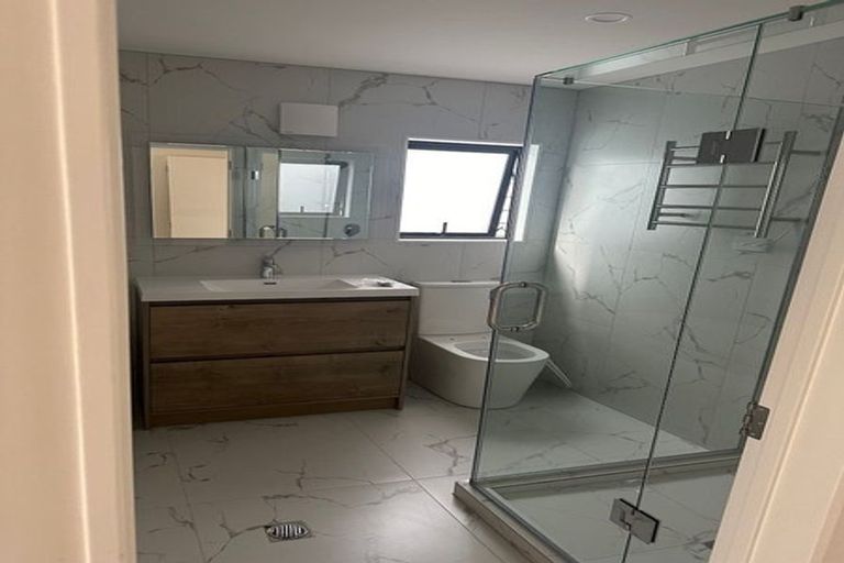 Photo of property in 79b Bond Crescent, Forrest Hill, Auckland, 0620