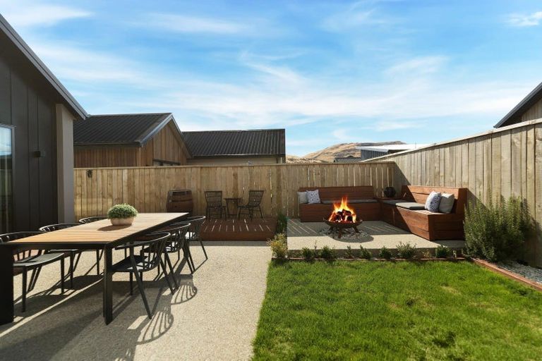 Photo of property in 64 Muster Road, Jacks Point, 9371