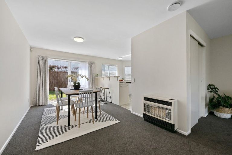 Photo of property in 29f2- Lane Street, Wallaceville, Upper Hutt, 5018
