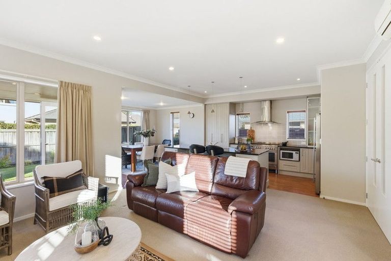 Photo of property in 25 Applefield Court, Northwood, Christchurch, 8051