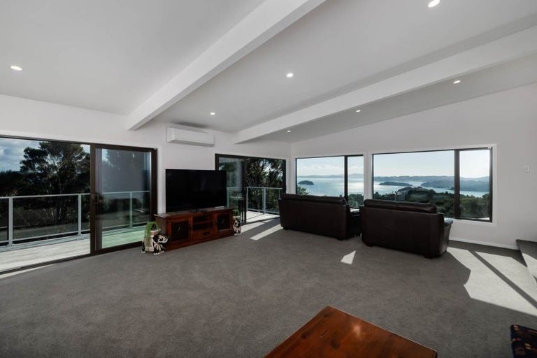 Photo of property in 2 Arabella Road, Opua, 0200
