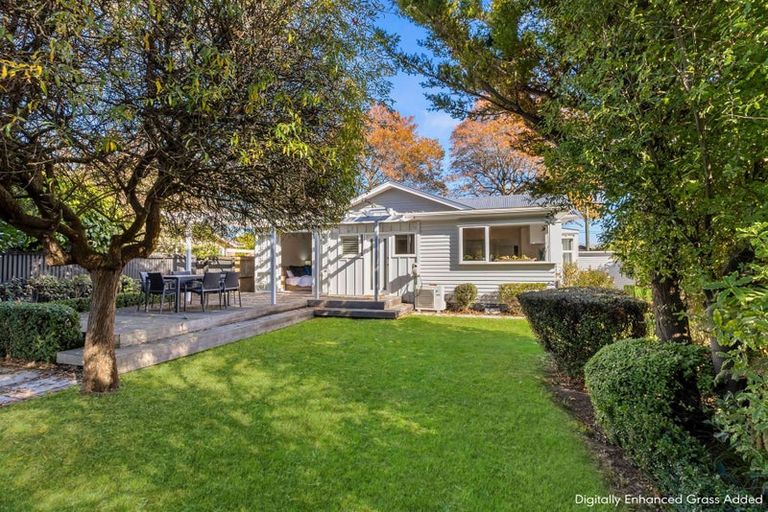 Photo of property in 4 Kenwyn Avenue, St Albans, Christchurch, 8052