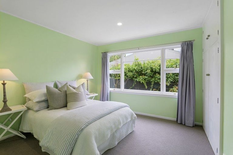 Photo of property in 65 Waimairi Road, Upper Riccarton, Christchurch, 8041