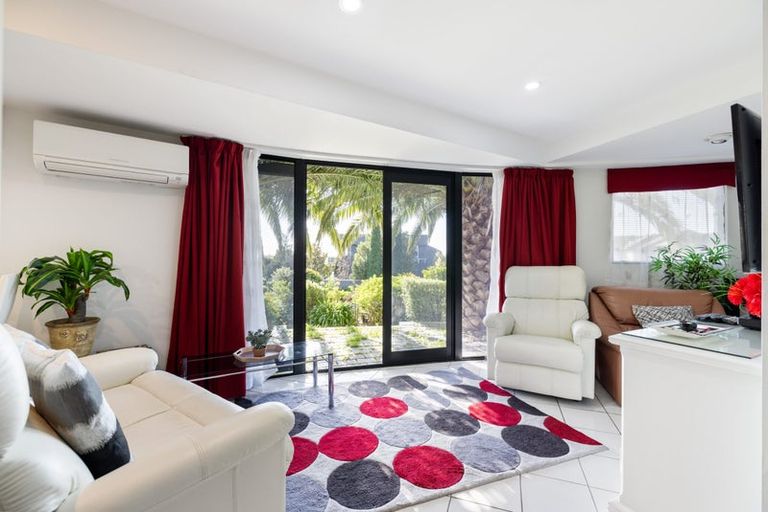 Photo of property in 72 Glenstrae Road, Redcliffs, Christchurch, 8081