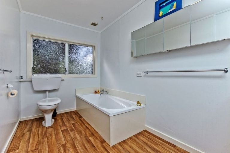Photo of property in 188 Glamorgan Drive, Torbay, Auckland, 0630