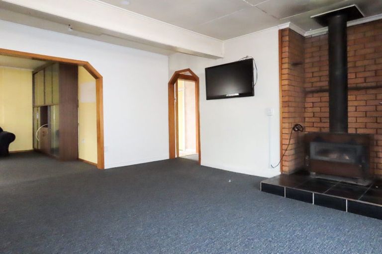 Photo of property in 35-37 Main Street, Reefton, 7830
