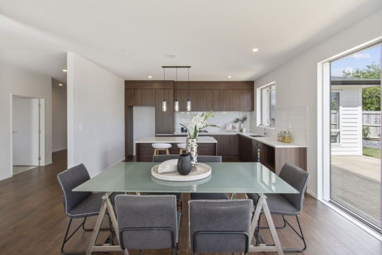 Photo of property in 8 Penny Lane, Pukekohe, 2120