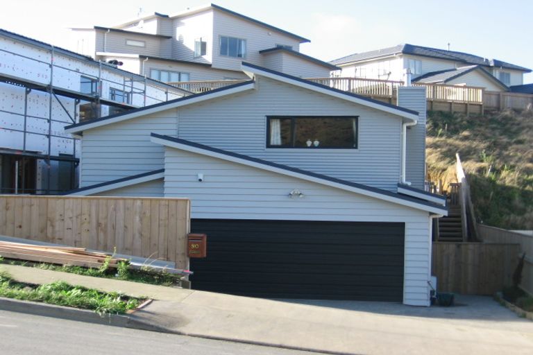 Photo of property in 90 Amesbury Drive, Churton Park, Wellington, 6037