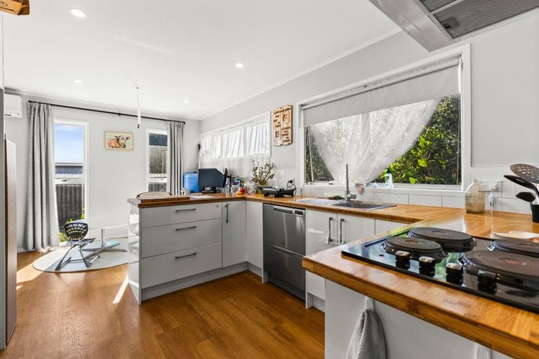 Photo of property in 12a Barnett Place, Pirimai, Napier, 4112