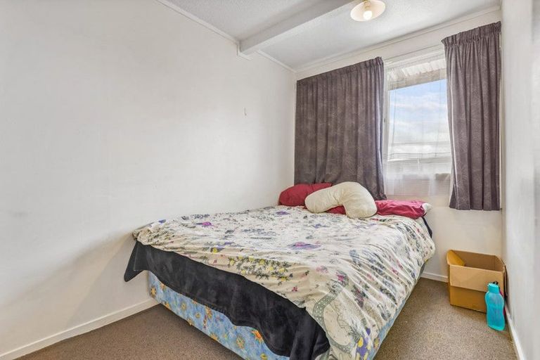 Photo of property in 8/3 Tralee Place, Hillcrest, Hamilton, 3216