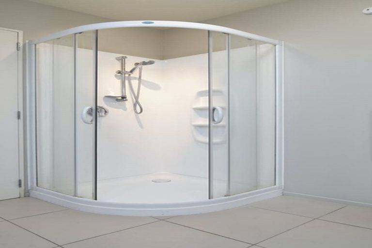 Photo of property in 94b Picton Avenue, Riccarton, Christchurch, 8011