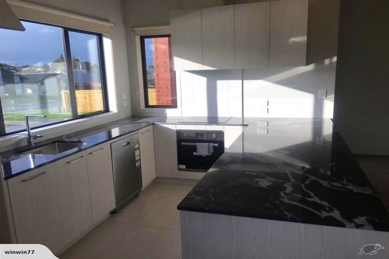 Photo of property in 2 Matau Close, Te Kauwhata, 3710