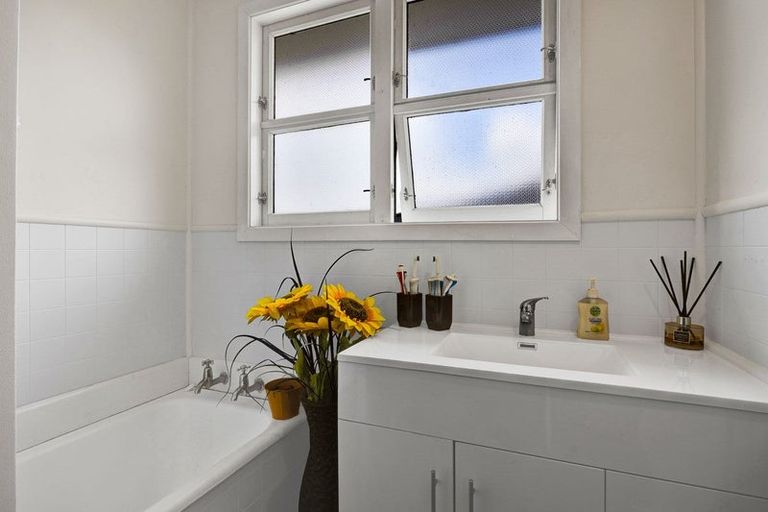 Photo of property in 114 Ariel Street, Stratford, 4332