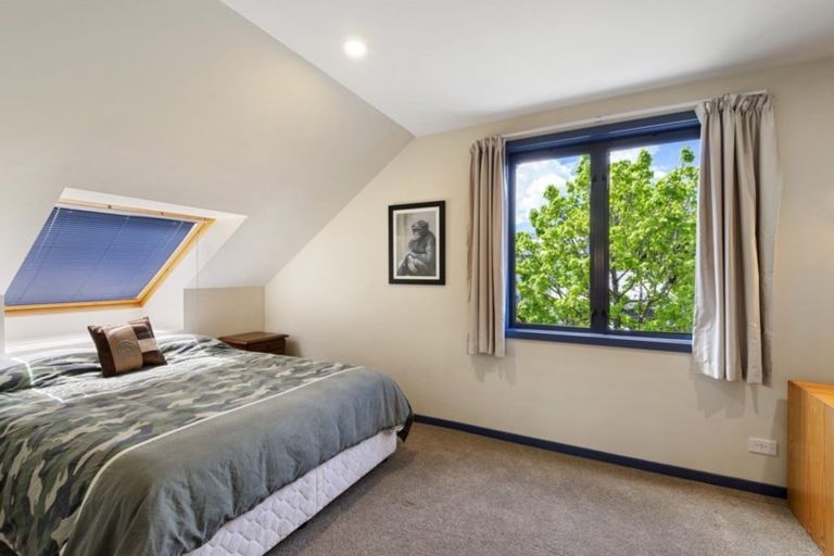 Photo of property in 1 Le Cascina Lane, Riccarton, Christchurch, 8011