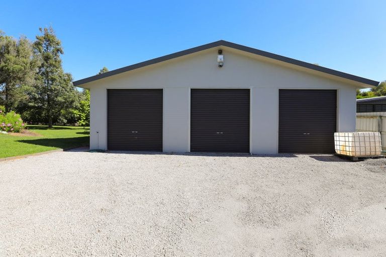 Photo of property in 93 Acacia Heights Drive, Acacia Bay, Taupo, 3385