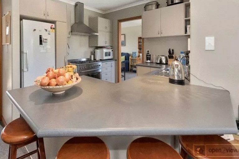 Photo of property in 31 Saint James Drive, Huntington, Hamilton, 3210