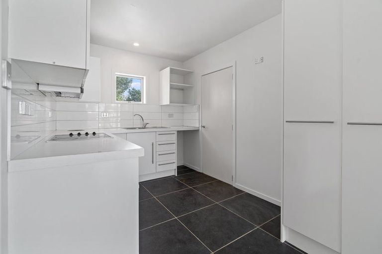 Photo of property in 2/630 Hereford Street, Linwood, Christchurch, 8011