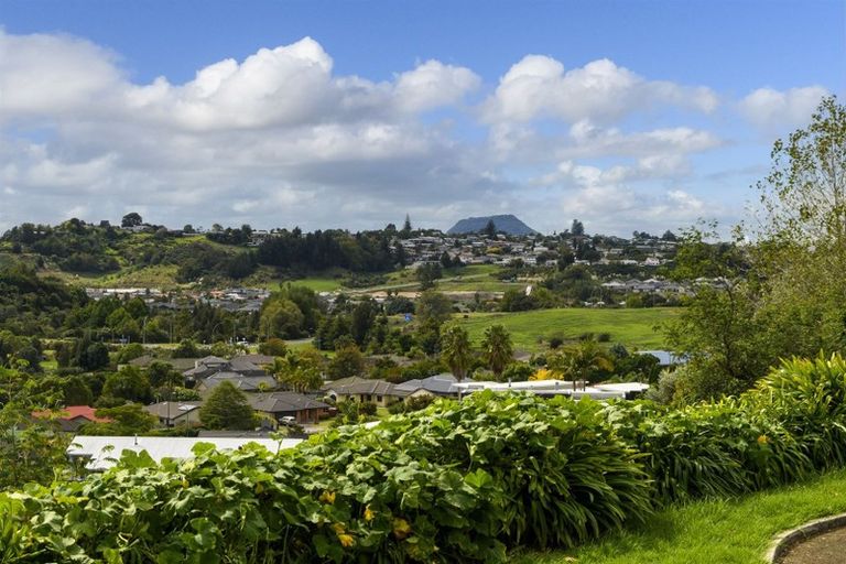 Photo of property in 53 Hallmark Rise, Bethlehem, Tauranga, 3110