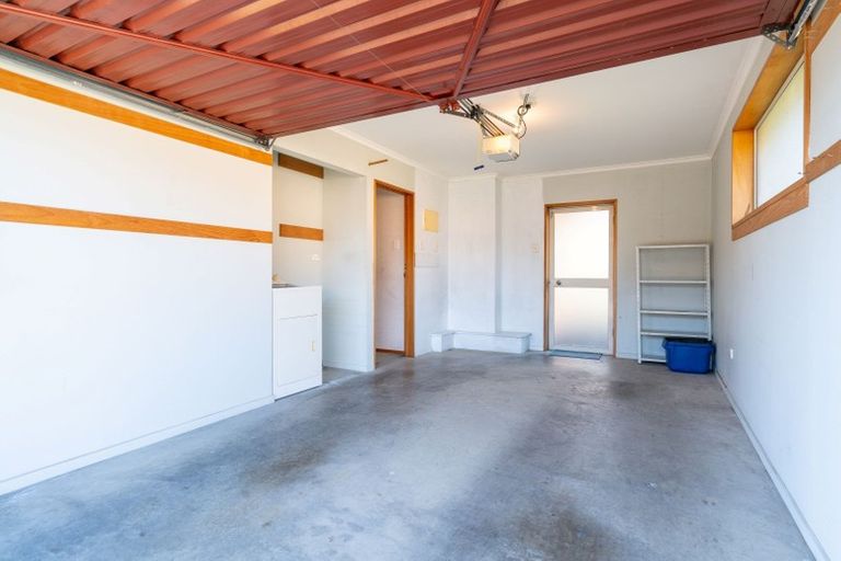 Photo of property in 44 Burgess Street, Green Island, Dunedin, 9018