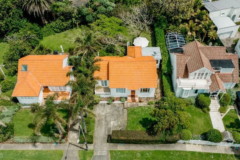 Photo of property in 5 Alison Avenue, Takapuna, Auckland, 0622