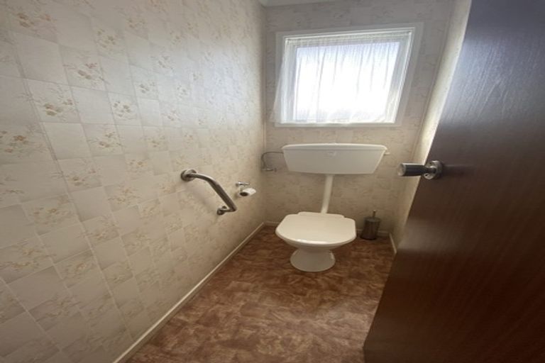 Photo of property in 2 Terra Nova Street, Glen Eden, Auckland, 0602